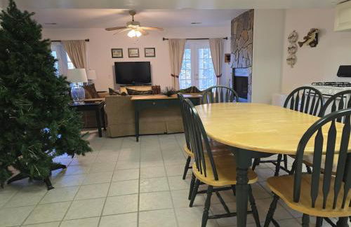 Mallard Cove - lakeside pet friendly - Foto 11