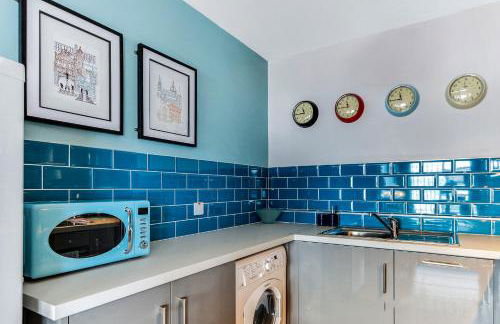 Riverside Apartment - Foto 26