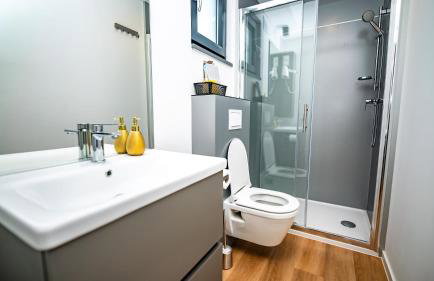 2-Bed House Sleeps 4 Jacuzzi 50 meters to Beach - Foto 25