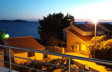 Apartmani Seka 1 - Foto 1