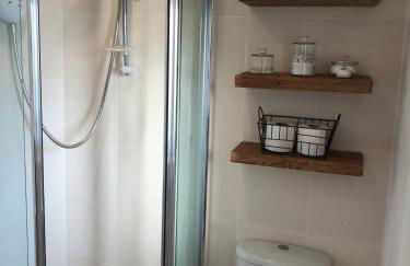 The Stable Barn *On the edge of the New Forest* - Photo 17