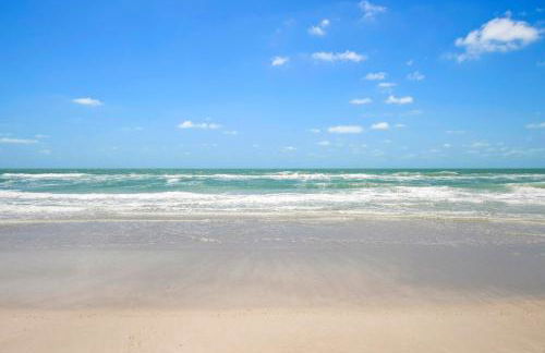 Cozy Near AMI Patio BBQ TV - Foto 20