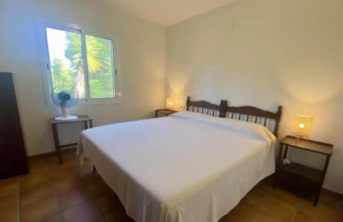 Casa con Piscina Privada, Terraza y Jardín en Sant Jordi - ES-393-33 - Foto 15