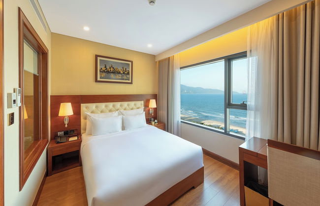DLG Hotel Danang - Photo 51