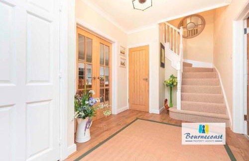 TAYLOR DRIVE by BOURNECOAST - A Lovely Countryside Family Home with a Garden and Parking - HB1522 - Foto 6