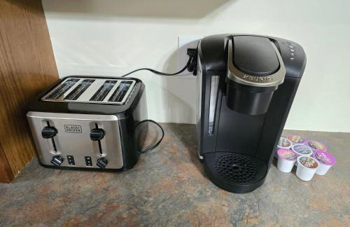 Newly Renovated Historic 6-Bedroom Manor, Where Timeless Elegance Meets Modern Luxury - Foto 63