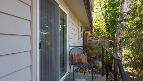 SQ Ramblin Rose 3 - Photo 5