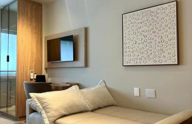 Studio 404 com Piscina e Academia Ar Condicionado no Centro Cívico com Garagem - Foto 3