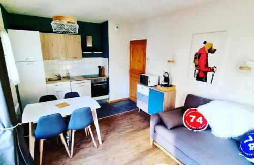 Appartement avec piscine & jardin pied de la télécabine - Photo 1