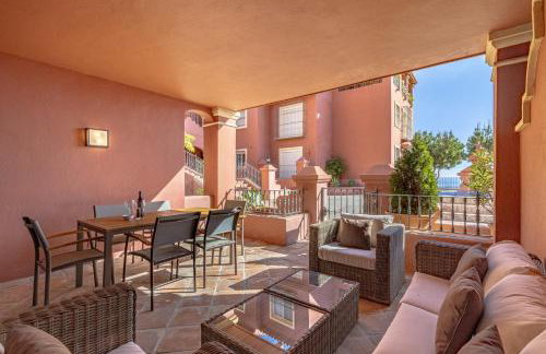 Golf Valley 3BR with Sea Views 184 sqm - Foto 29
