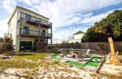 4Br 3bath Dog Friendly Ocean View Hot tub Elevator - Photo 17