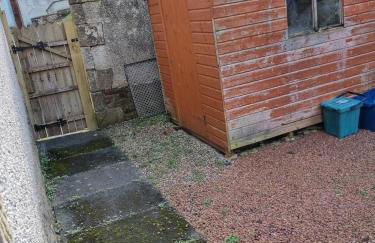 Dog friendly 1 bed cottage with a king sized bed - Foto 24