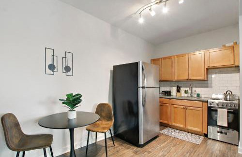 1BR Tranquil Hyde Park Apartment - Harper 202 & 402 rep - Photo 5