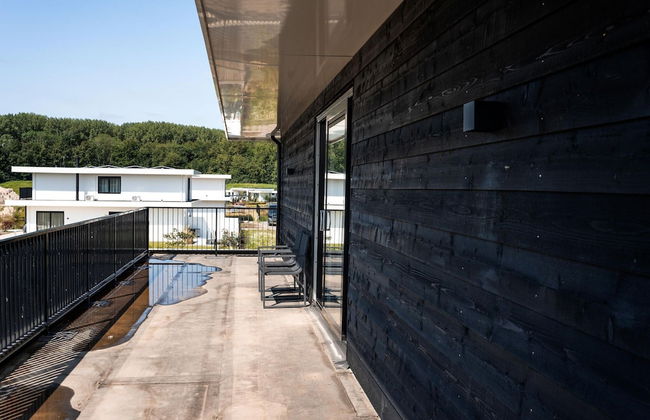 Water Villa With Garden and Jetty Near Harderwijk - Photo 29