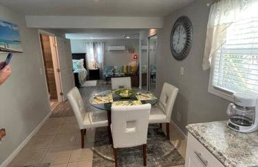 Bright Spacious Studio Near City and Palm Beach - Foto 11