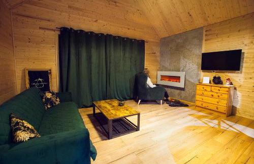 Drewniane domki z prywatnym jacuzzi i widokiem na Góry - Klimatyczny Kompleks w Górach Izerskich #Widogruszka - Photo 54