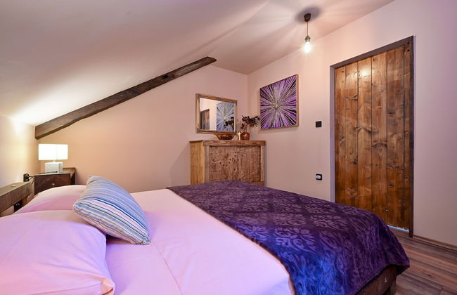 3 Bed Villa-sleeps 8-private Pool - Photo 4