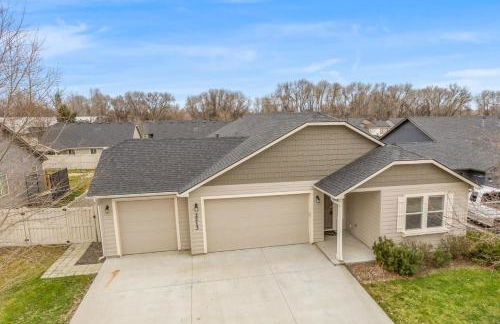 Modern Luxurious 4-bedroom Centrally located home - Foto 23