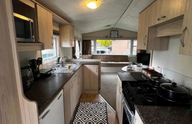 Caravan Holiday Home - Photo 10
