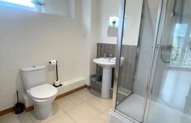 Blue Sky Apartments@Guildford Town Centre - Foto 16