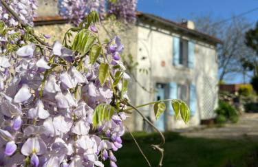 3-4 Cottages Entire Site Private Pool for Relaxing Holidays & Special Occasions near Aubeterre - Foto 47
