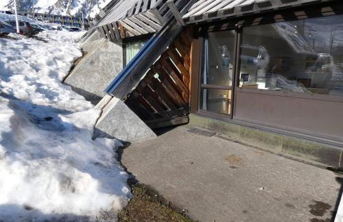 Studio cabine 6 pers. avec balcon exposition Sud, salon avec LCD et DVD, cuisine équipée, casier à ski - FR-1-457-196 - Photo 14