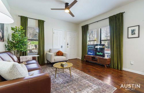 Modern Haven with King Suite and Impeccable Location - Foto 10