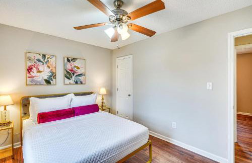 Mebane Home with Private Yard Steps to Downtown! - Foto 16