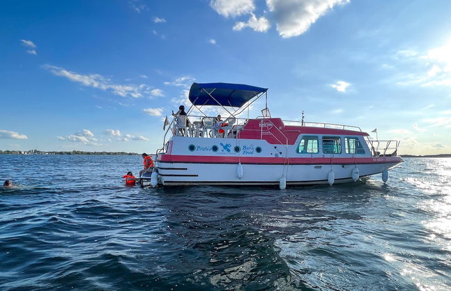 Boats & Yachts at Malchin Harbor by Kuhnle‑Tours - Foto 3