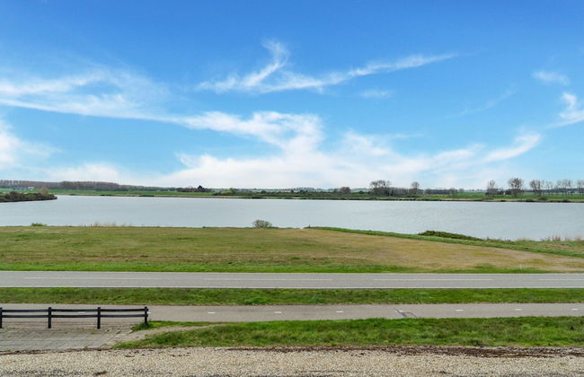 Luxurious Studio on the Border of Zeeland - Photo 33