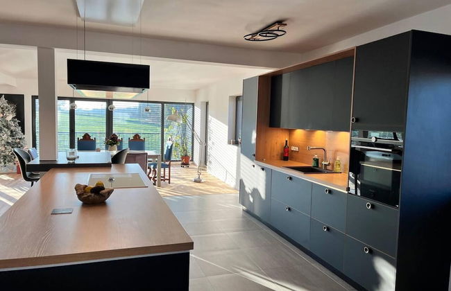 House - Sleeps 8 - Pets Ok - Garden - Parking - Photo 6