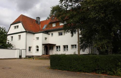 Möblierte Zimmer mit Gemeinschaftsküchen und Wohnungen in Thüringen Wald - Photo 1