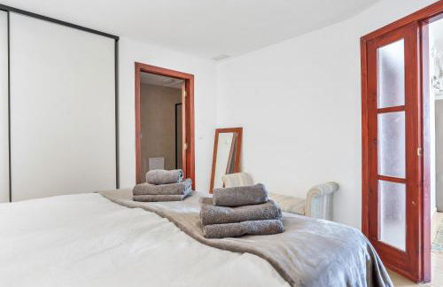 Dream Stay! 15 Guests, Big Pool with Heating Option at Extra Cost, Sea view! - Photo 5