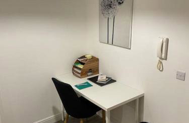 Large 2 bedroom apartment, 4 beds one 1 en-suite, Free parking Nr Chelt Elmore and Quays - Foto 39