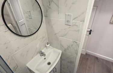 Ground Floor Apartment with Private Garden - Near Victoria Park - Foto 27