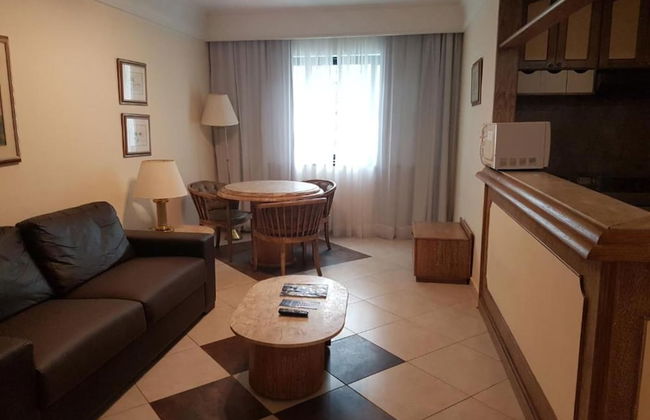 The Landmark Residence - Oficial - Foto 13