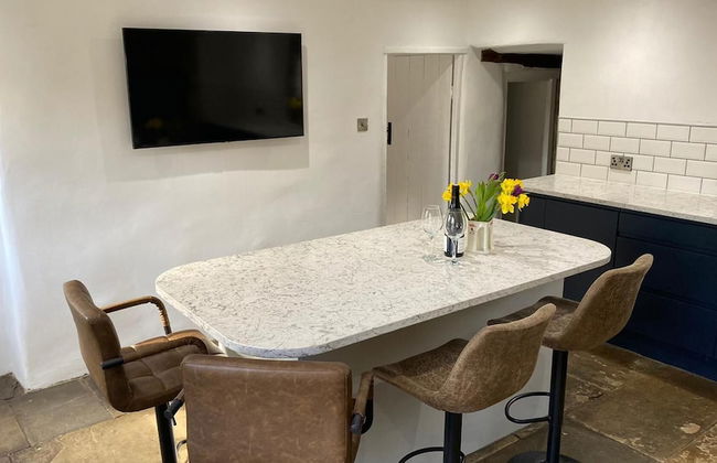 Beautiful Peak District Cottage With Hot Tub - Foto 11