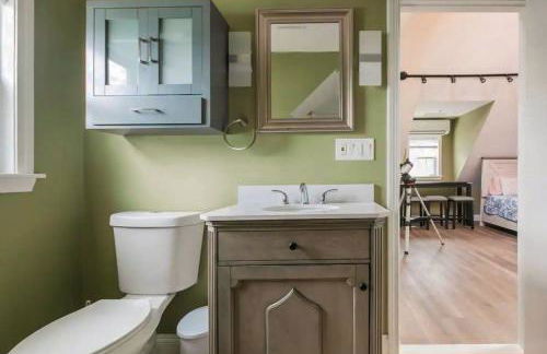 LARGE STUDIO open concept in Boston Zoo Franklin Park near - Foto 12