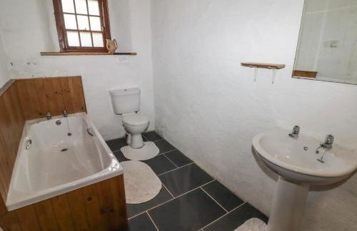 Panteurig Cottage - Photo 17