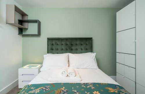 Stunning 3 Bedroom Flat, with Parking, Sleeps Six, Near Greenwich Park - Foto 13