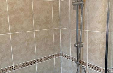 Riverside Park Ground Floor Apt 1 BR Parking St Neots - Foto 65