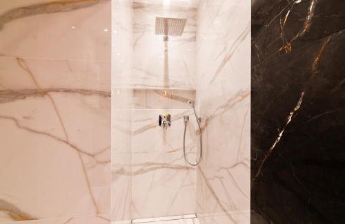 Apartament Bulwar Staromiejski Stare Miasto Centrum - Photo 13