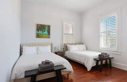 Lovely Victorian Beauty in Heart of Downtown - Foto 7