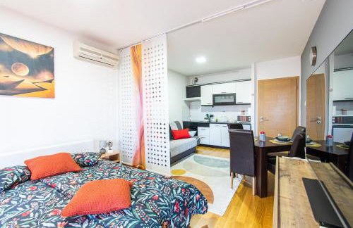 Flexible SelfCheckIns 54 - Zagreb - Garage - Loggia - New - Foto 2