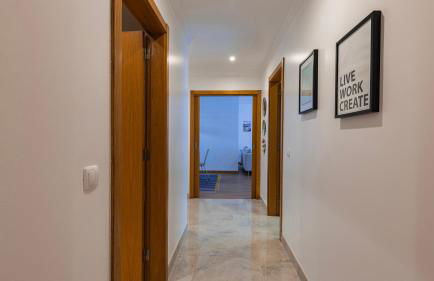 3 Bedroom Oeiras Wonder W/ Balcony by LovelyStay - Foto 41