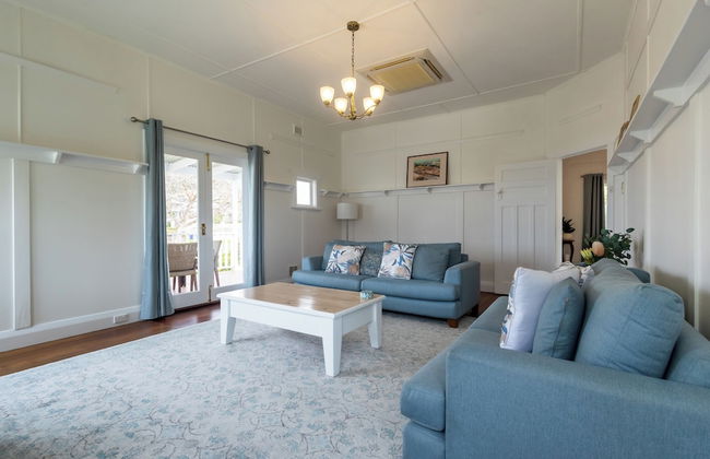 Bay Vista Cottage by the BnB Collection - Photo 19