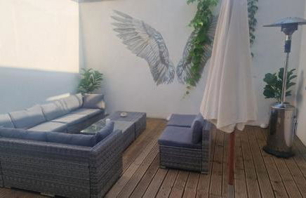 AUXBRG - 4 Zimmer, XL Wasserbett, 65 Zoll TV, XL Terrasse - Foto 11