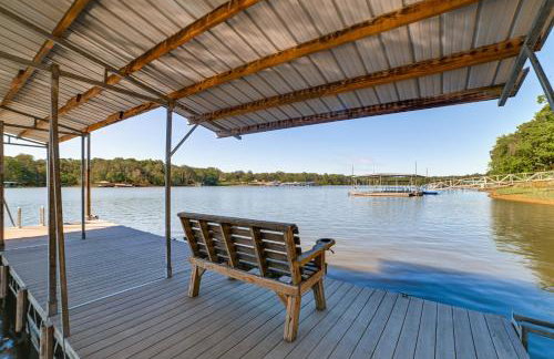 Spacious Kentucky Lake Escape with Dock and Views - Foto 37