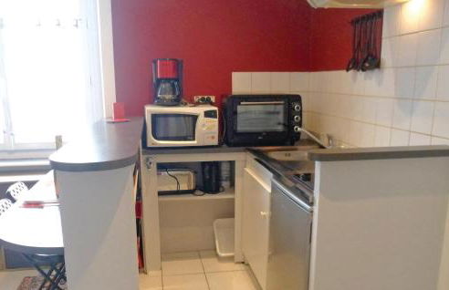 Gorgeous Apartment In Vildé-La-Marine - Foto 7