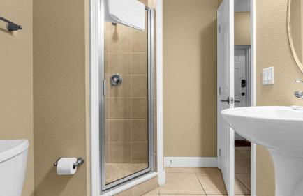 Sunny Summer Stay - Renovated TownHome by Disney! - Foto 14